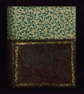 W.427, Book box bottom front